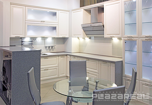 Торжественное открытие фирменного салона PlazaReal