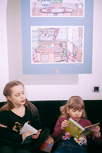 Фото с открытия выставки детских рисунков
