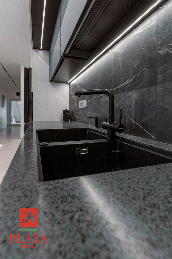 Кухня WhiteCorner