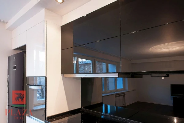 Кухня Nero + Bianco 2 Кухня Nero + Bianco 2