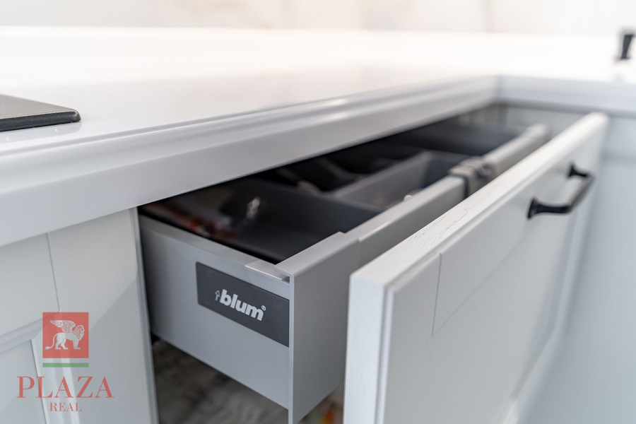 Кухня MagnoliaManor