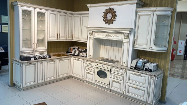 СОЛАНА ЗОЛОТАЯ