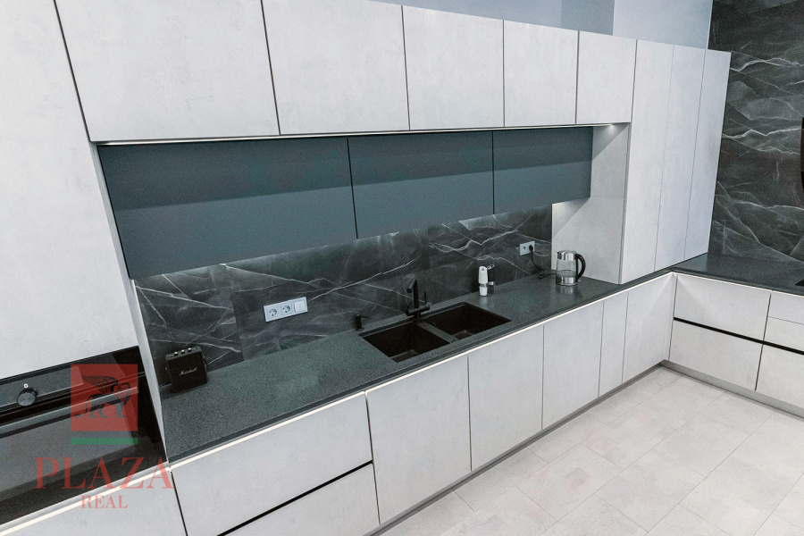 Кухня WhiteCorner