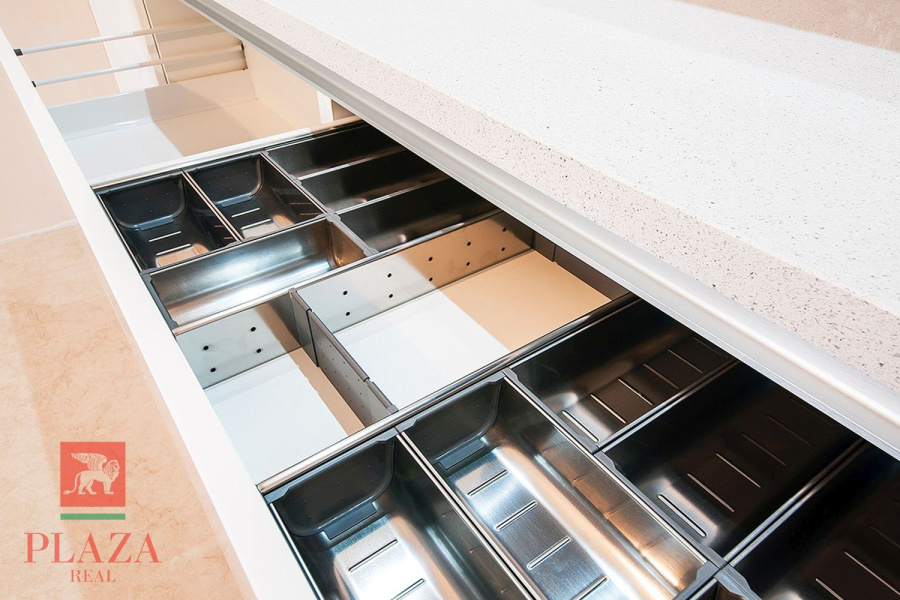 Кухня Nero + Bianco